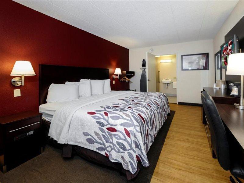 Red Roof Inn Detroit - Troy Exterior photo